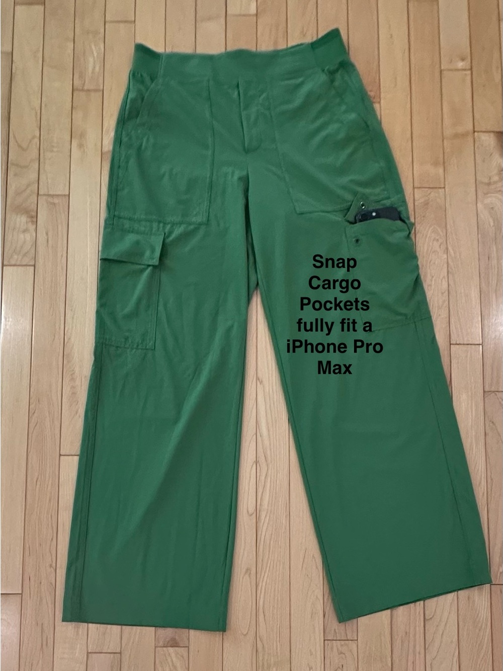 Athleta Brooklyn Heights High Rise Cargo Pant, Wide Leg, Baja Green; EUC, Sz. 8 - Picture 7 of 15